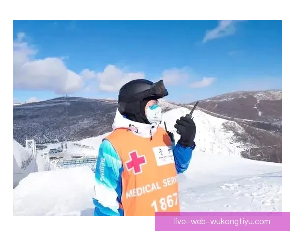 聚焦足球与冬奥会直播盛宴见证冰雪与绿茵激情交汇全球观众共享荣耀时刻